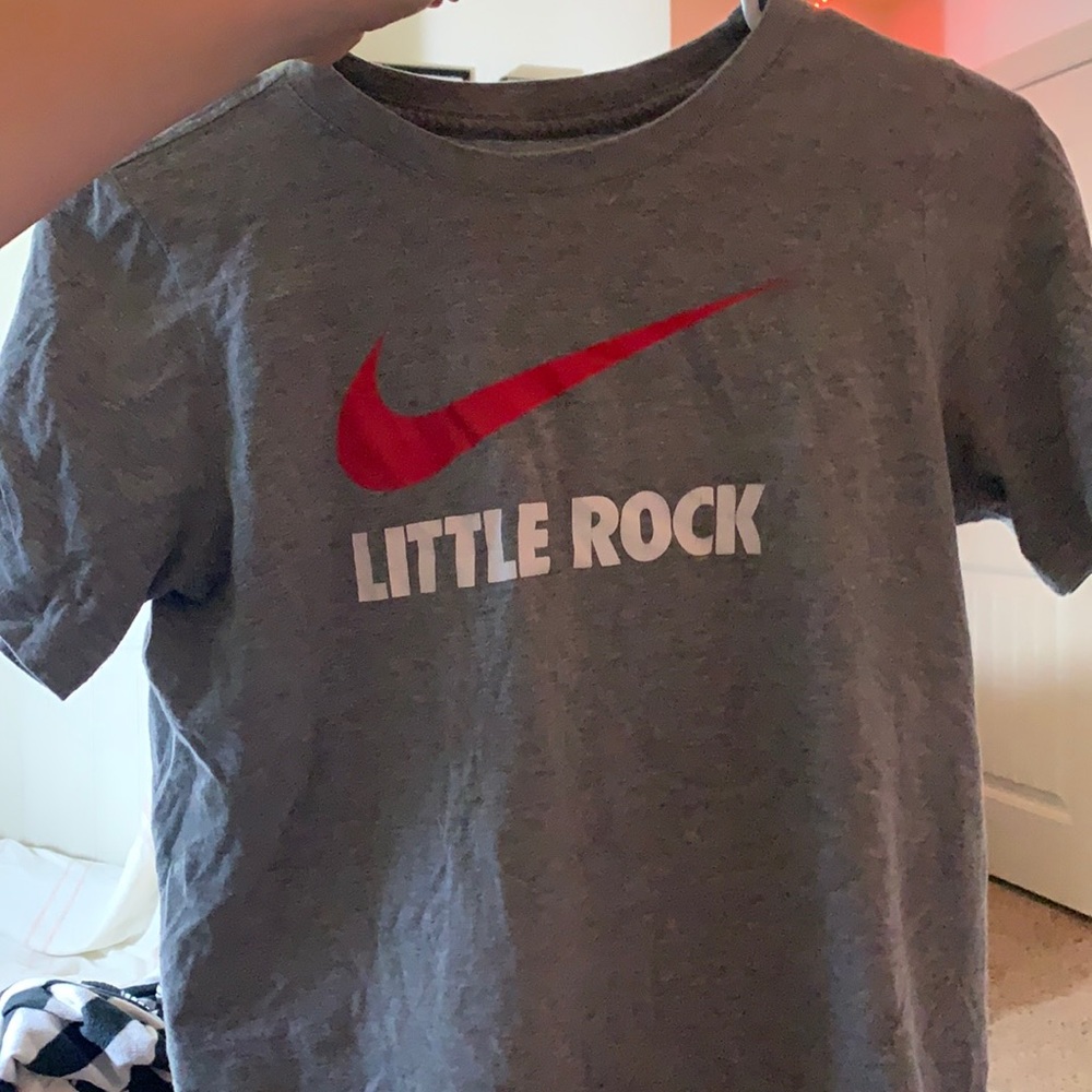 Kids Large Nike Little Rock Shirt